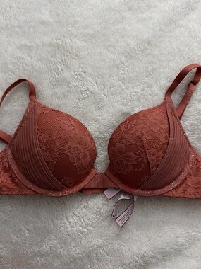 Victoria's Secret Lace Push-Up Bra in Dusty Rust